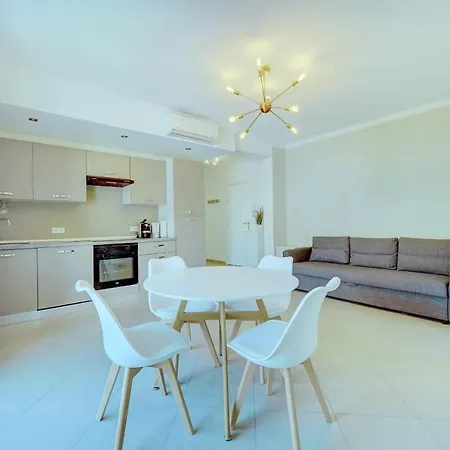 Daire Upstays - Terrace - 2 Bedrooms - Downtown - Air