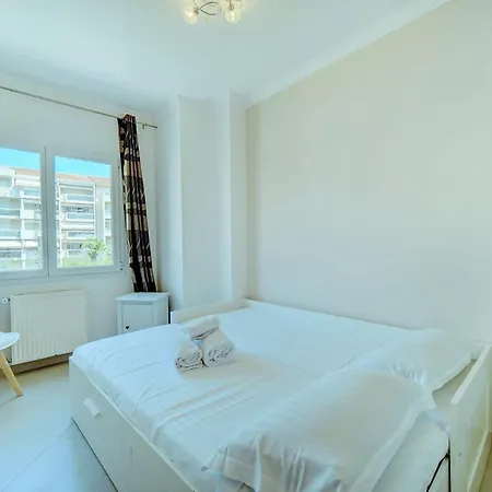 Upstays - Terrace - 2 Bedrooms - Downtown - Air Daire *